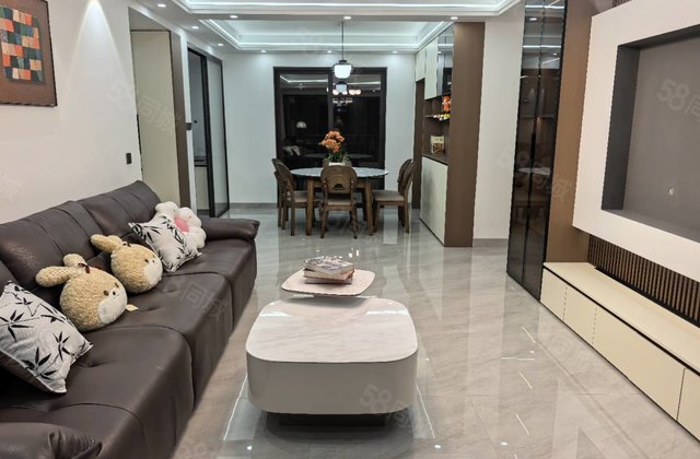 彰泰学府4室2厅121㎡66万二手房图片