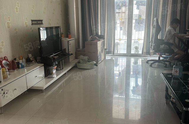 启阳小区3室2厅110㎡63万二手房图片