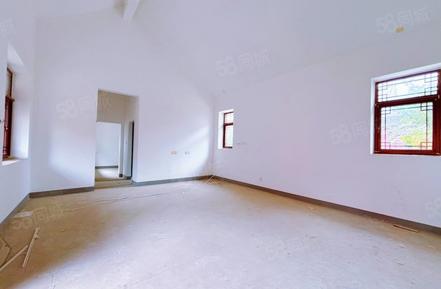 480平纯一层四合院占地约  地 朝南 房东急置换