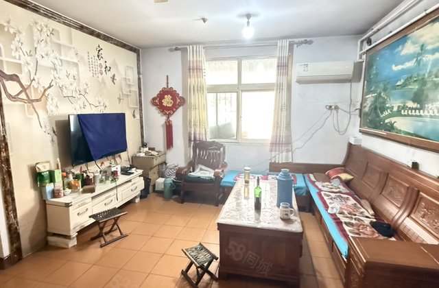 文轩花园财局家属院 旁龙山北区 低层 三室两厅停车方便