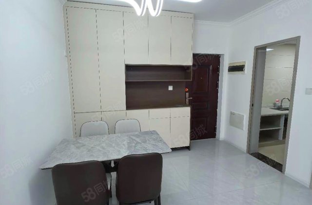 皇冠湖壹号3室2厅89.89㎡128万二手房图片