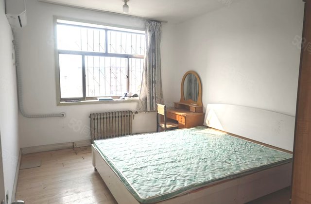 闸口新时代 多层4层 文轩  小户型 出入方便 免大税