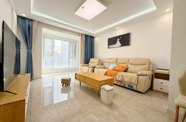 保利春天里3室2厅100㎡73万二手房图片