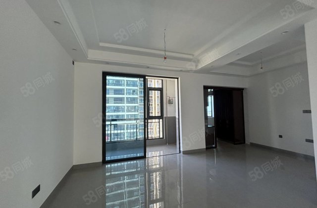 保山碧桂园5室2厅230㎡108万二手房图片