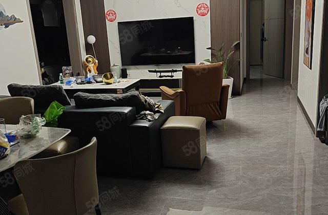 天山名苑4室2厅137.2㎡123万二手房图片