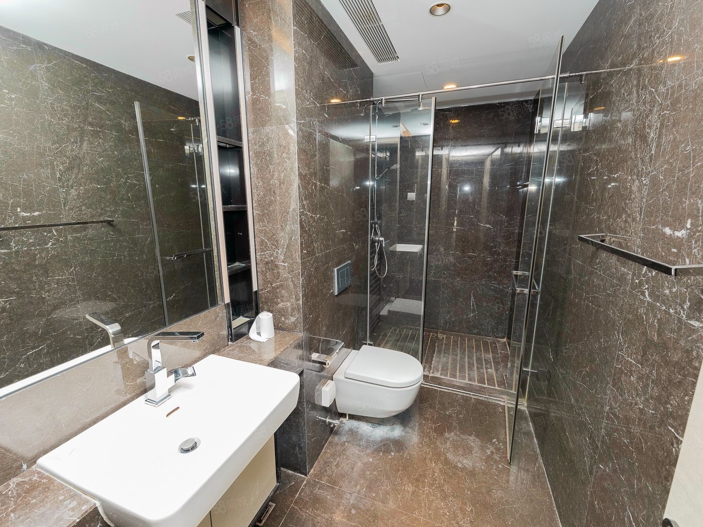 萬柳書院3室2廳2衛(wèi)218.38㎡南北5900萬