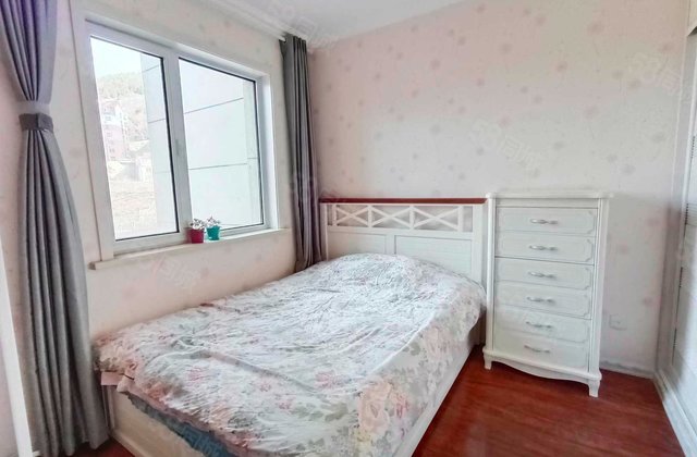 亿达天琴山1室1厅51.86㎡73万二手房图片