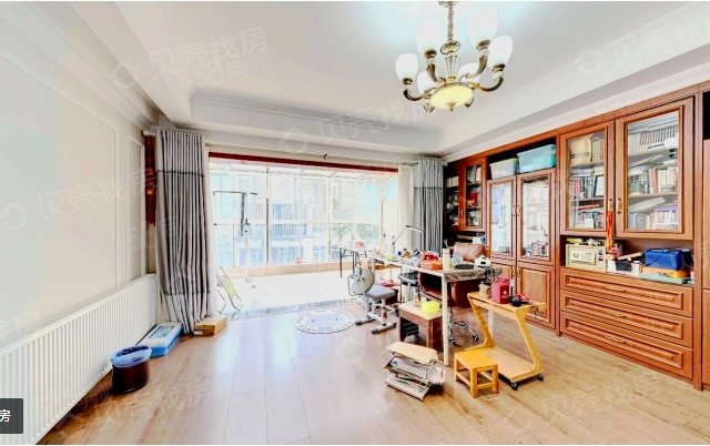 成都后花园2期5室2厅335.69㎡399万二手房图片