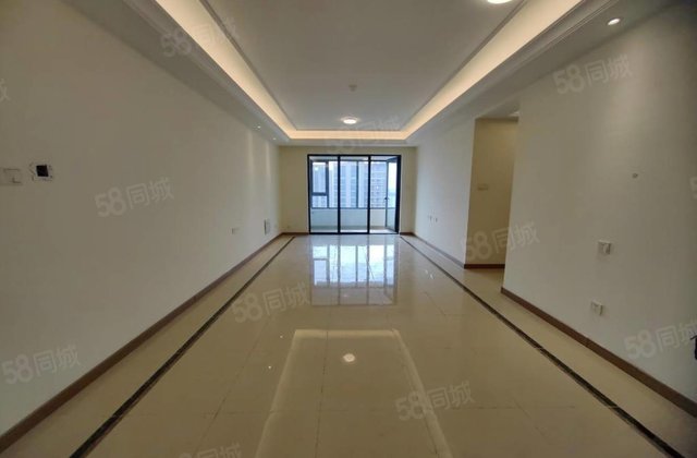 诚心出售开发区集美一品三室 实验东昌 采光非常好 随时看房