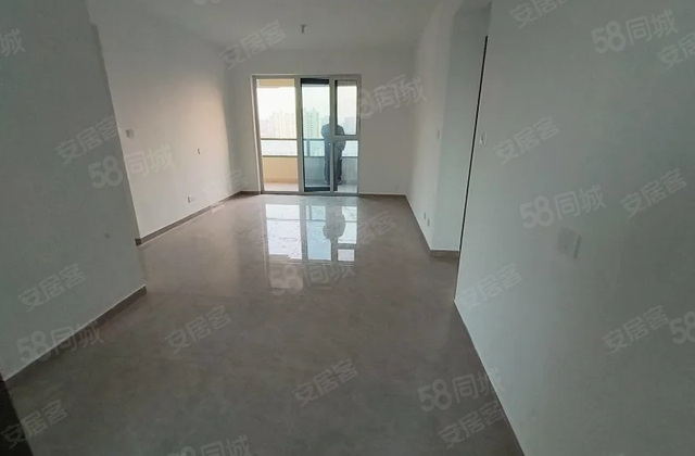 时代美境 一手手续，可按揭 新房4室 带车储 随时看房