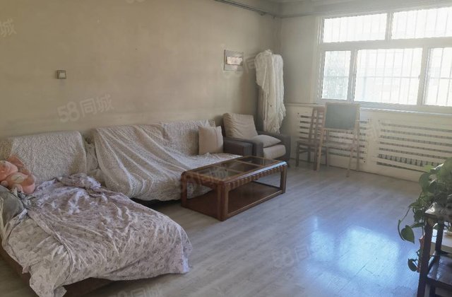 文轩本部 外国语 品质小区 电业局五院 边户送车库 公园