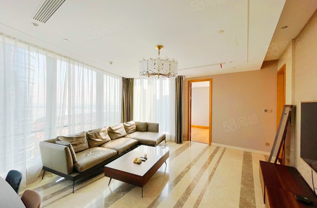 苏州中心8号2室2厅178.59㎡741万二手房图片