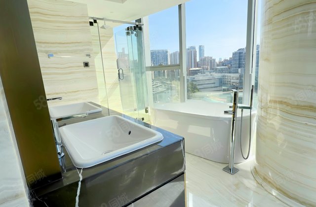 尚东柏悦府3室2厅238.21㎡3680万二手房图片