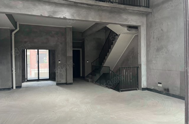 金科天宸(涪陵)5室2厅220㎡199万二手房图片