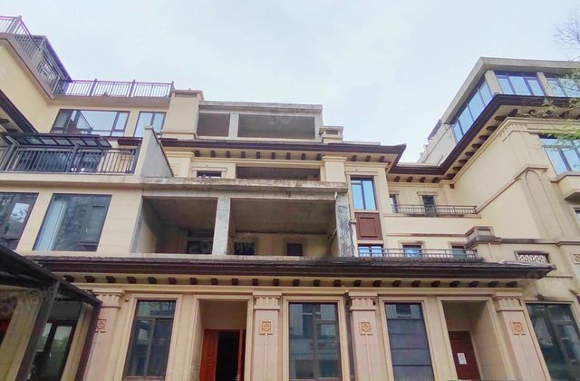 龙湖璟宸原著(别墅)4室2厅170㎡269万二手房图片