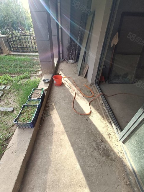 法姬娜公馆3室2厅2卫118.42㎡南北67万