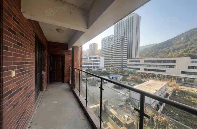 新榕金溪首府4室2厅136㎡129万二手房图片