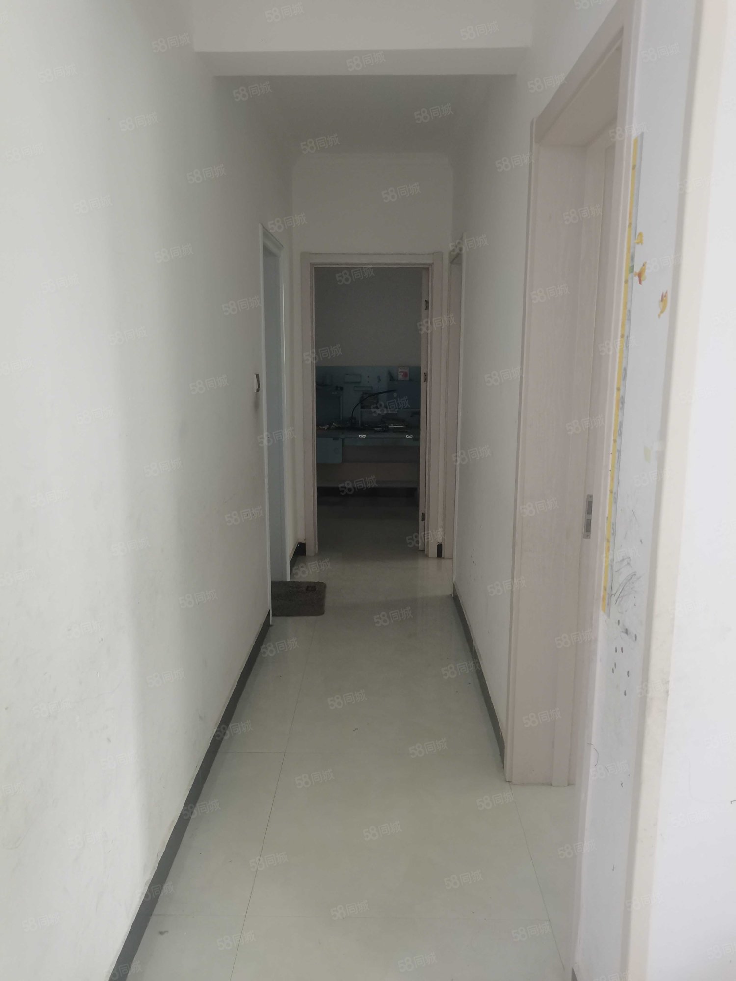 杉杉国际城3室2厅1卫98.48㎡南48万