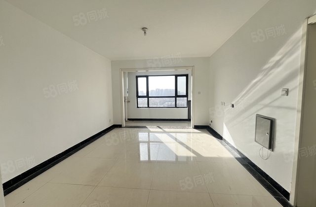 市中心 公园附近中央帝景小高层 一梯两户 全明户型 送储