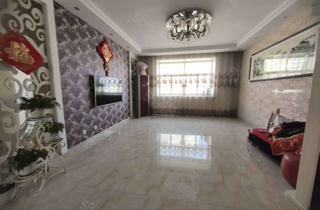 市医院附近 和馨园 薪水明珠 电梯三室 带车位储藏室！