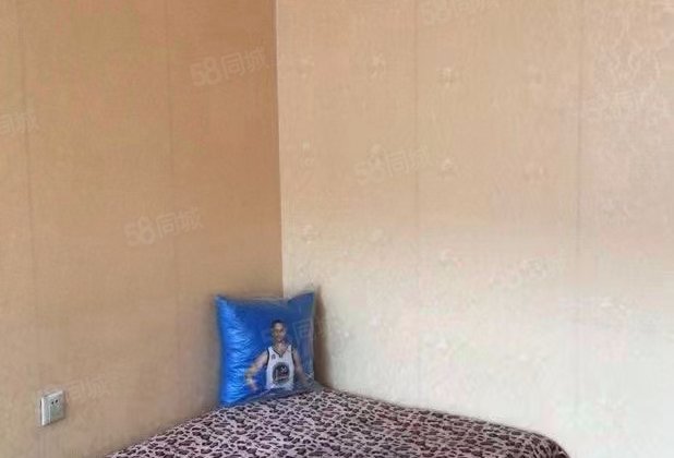 商都名苑1室1厅35.57㎡12万二手房图片