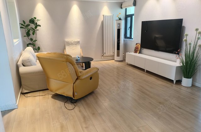 急售兴华路火车站旁站前街    金凤龙庭 柳泉 精装三室电梯