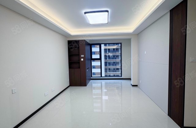 中欧国际城金茂悦(北七区B8)3室2厅89㎡74万二手房图片