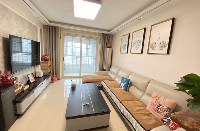 花园路阿尔卡迪亚六期，精装修，看房方便，两室两厅，急售