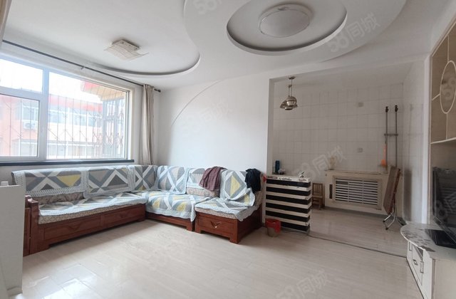 北顺东昌！ 昌华小区市医院60多万 三中附近 地暖