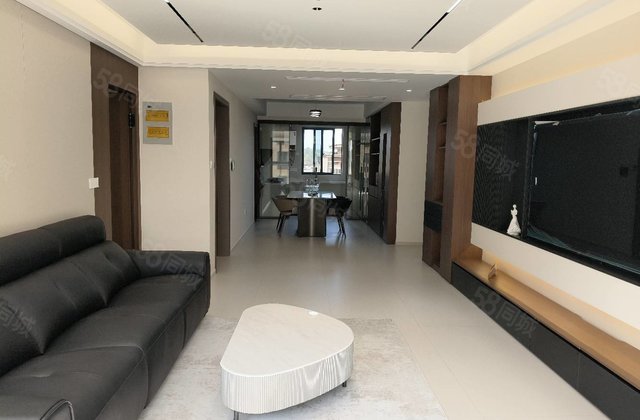 鸿基金港湾4室2厅129㎡81.8万二手房图片