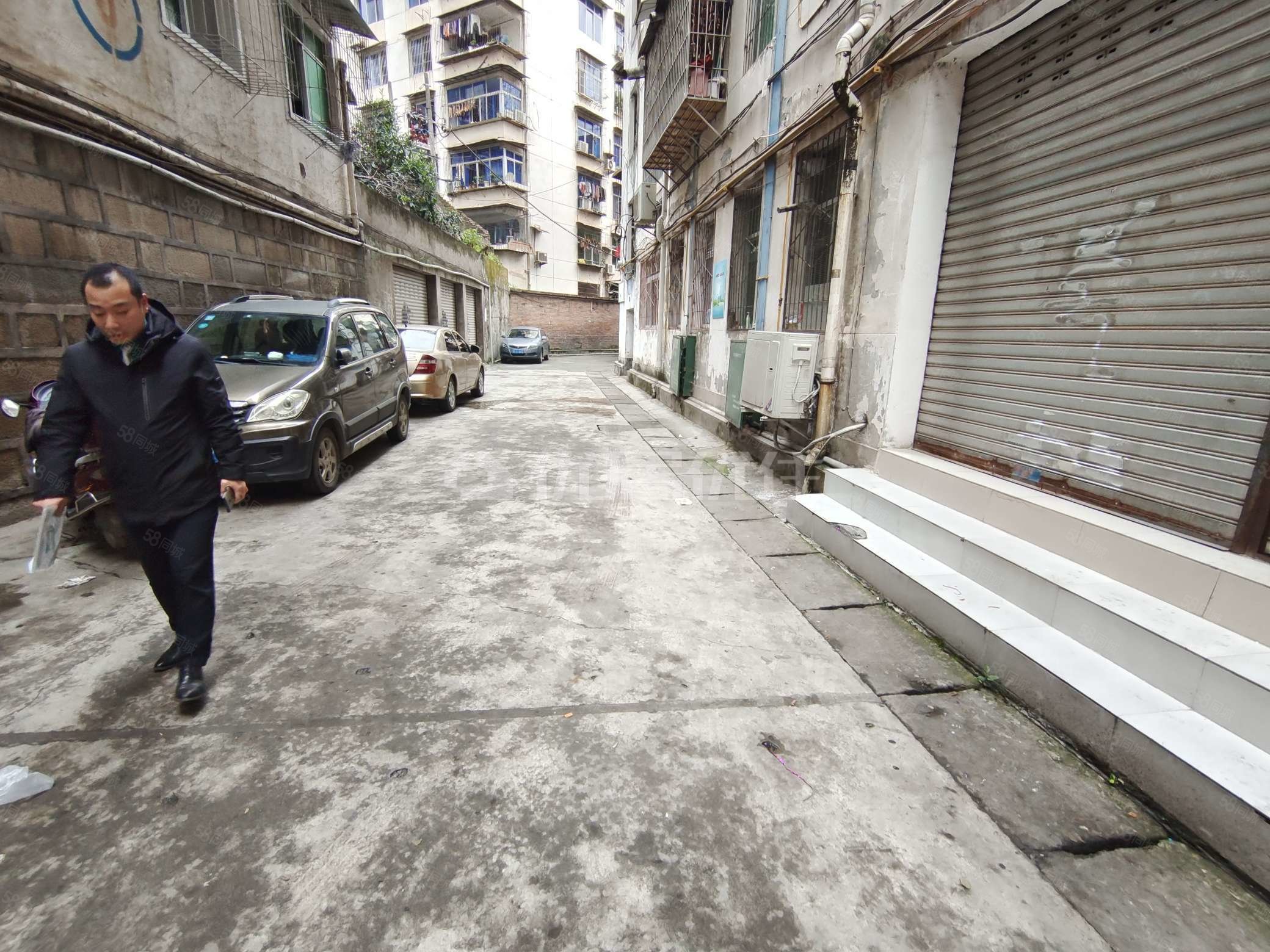 【10图】电力小区三室两厅两卫出售,通佛路电力小区-巴中58同城