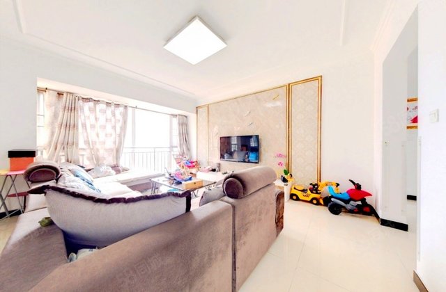 东域龙湾4室2厅120.31㎡86万二手房图片