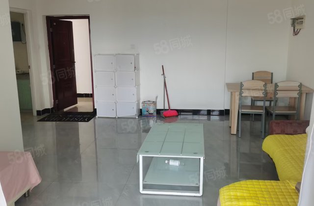 诚盛御景2室1厅61.36㎡96万二手房图片