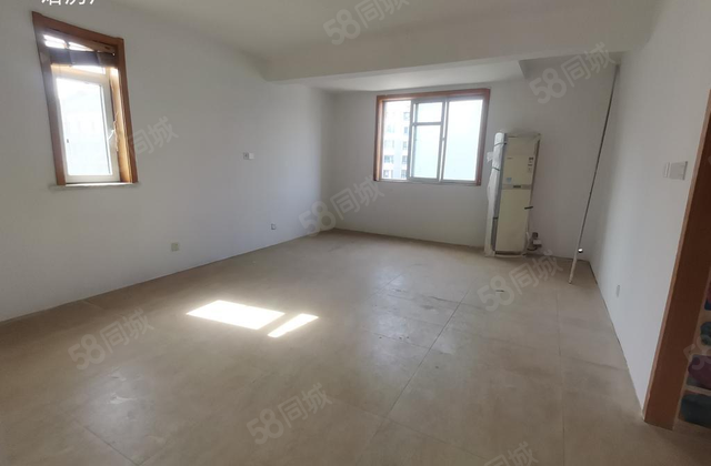 文轩老一中 龙湾二期 山水文园 电梯洋房边户 车位储藏室