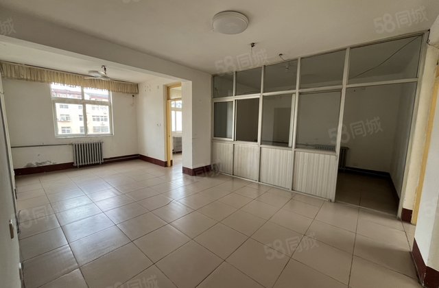 急售！文轩本部柳园小区，可做四室的房子，单价6000价格可谈