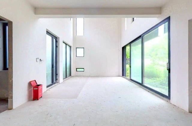 万科大家4室2厅322㎡2388万二手房图片