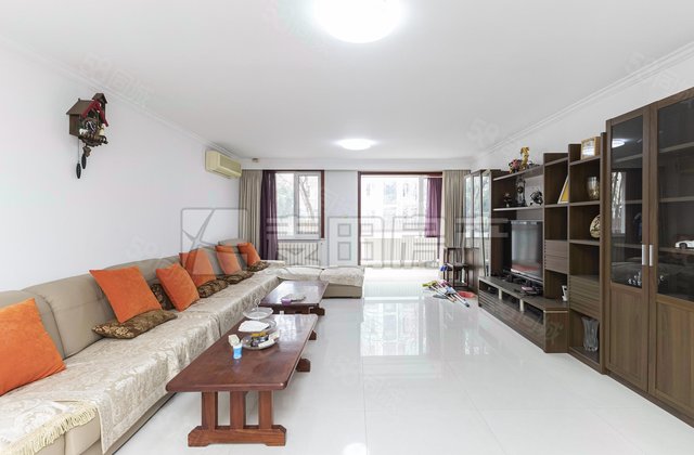 御墅临枫3室2厅175.51㎡1380万二手房图片