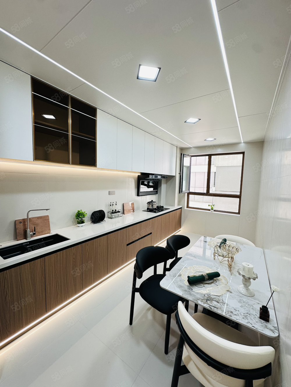 锦江丽都3室2厅1卫120㎡南北76万