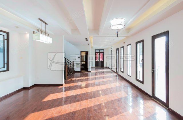 观唐5室3厅589.1㎡2999万二手房图片