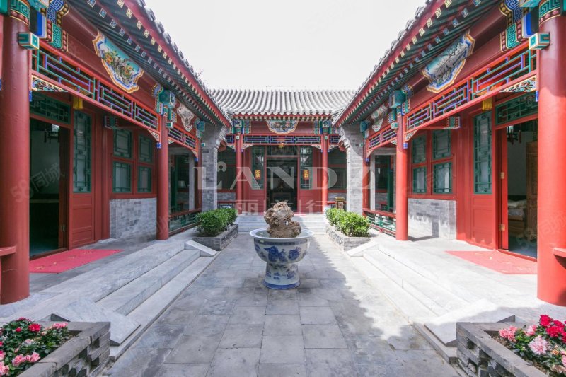 東石槽胡同小區(qū)2室2廳0衛(wèi)380㎡南5900萬(wàn)