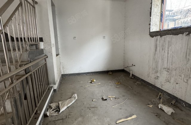 东昌湖 古楼别墅 东昌   图建已改 带三个车位可按揭