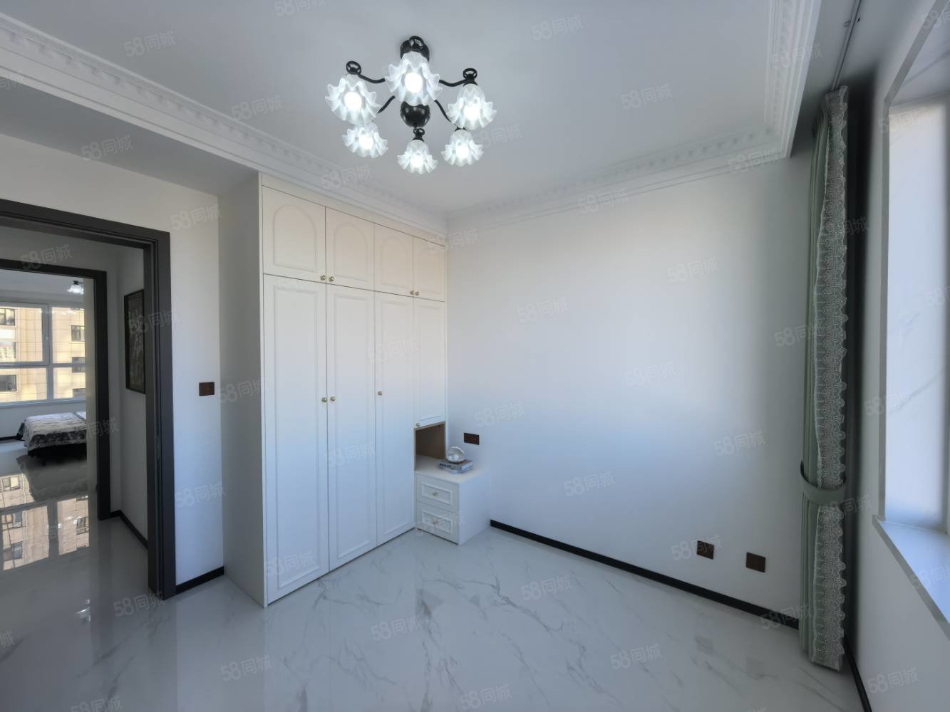 胜利嘉园3室2厅2卫124㎡南北85.8万