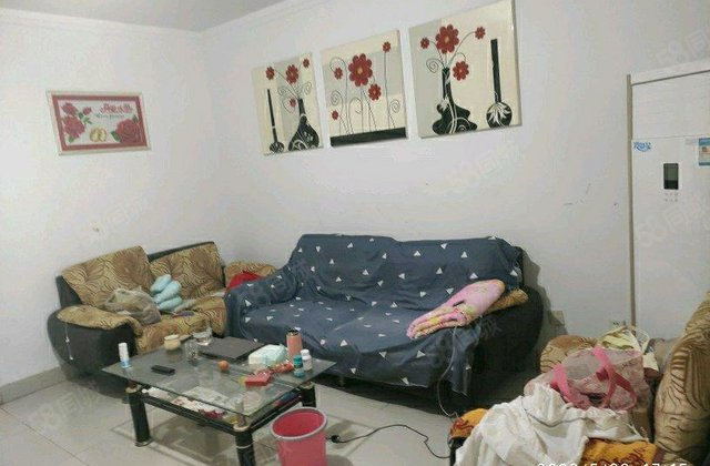 单价四千多好楼层带阳面车库，全明户型南北通透，停车方便商品房