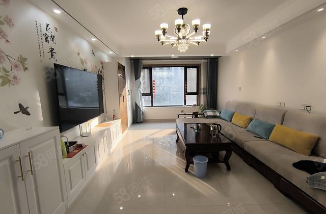 急售房源 民生凤凰城1号院 精装4室 看房方便