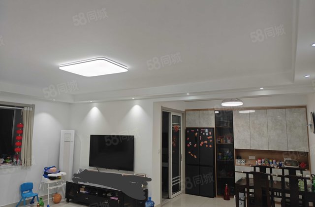 光岳花园精装修婚房兴华东路3室2厅1卫135.00平方