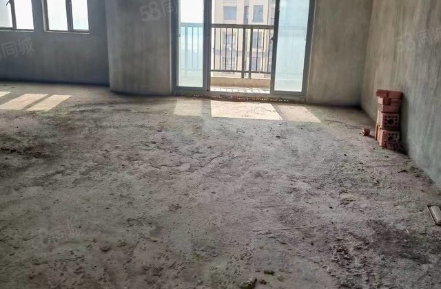 赣电荣府3室2厅110.01㎡58万二手房图片