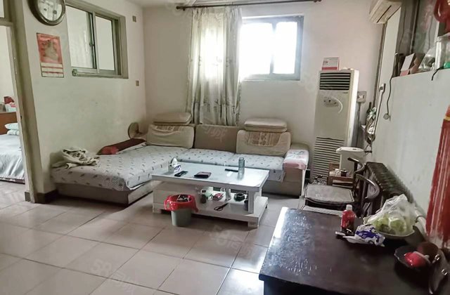 急售文轩多层2楼3室 近文轩外国语一中 性价比高 欲购从速