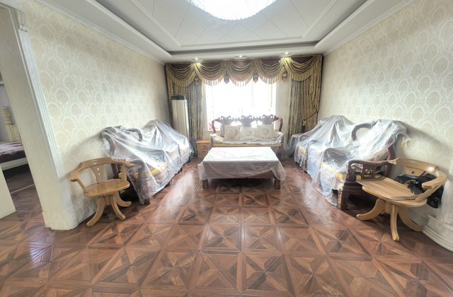 市医院北，北顺，聊医花园，三室双卫双阳台，带车位储藏室