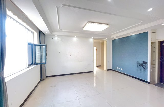 笋盘急售 边户飘窗无遮挡靠阿尔卡迪亚 欧景丽都 水岸花语送储