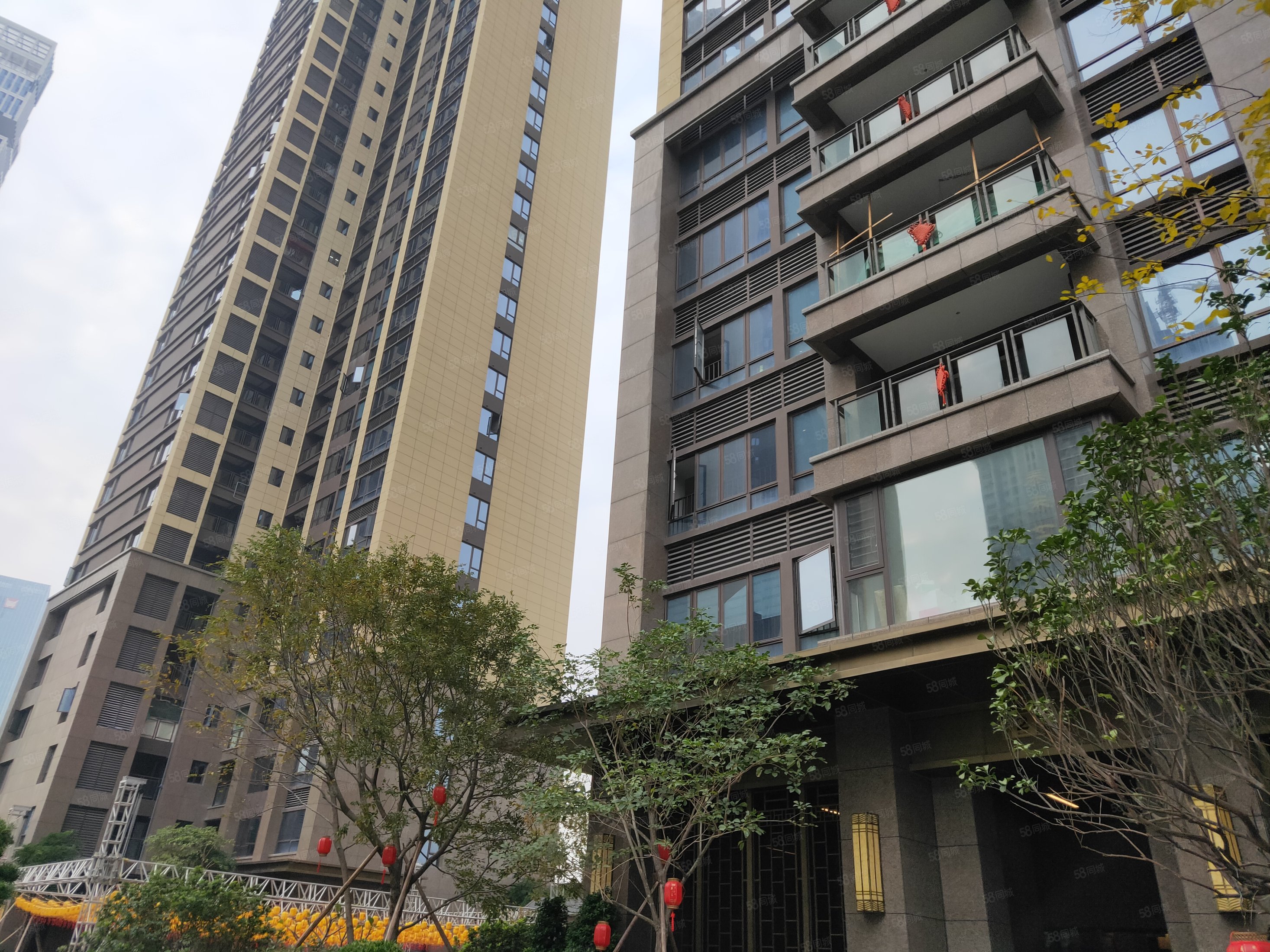 泰禾佛山院子 180方望江单位 大阳台 望滨河景观公园